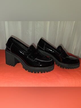 Wild pair Black Patent Chunky Lug Sole Women's Loafers